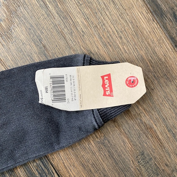 New With Tags Levi’s Jean Jacket - Picture 5 of 7